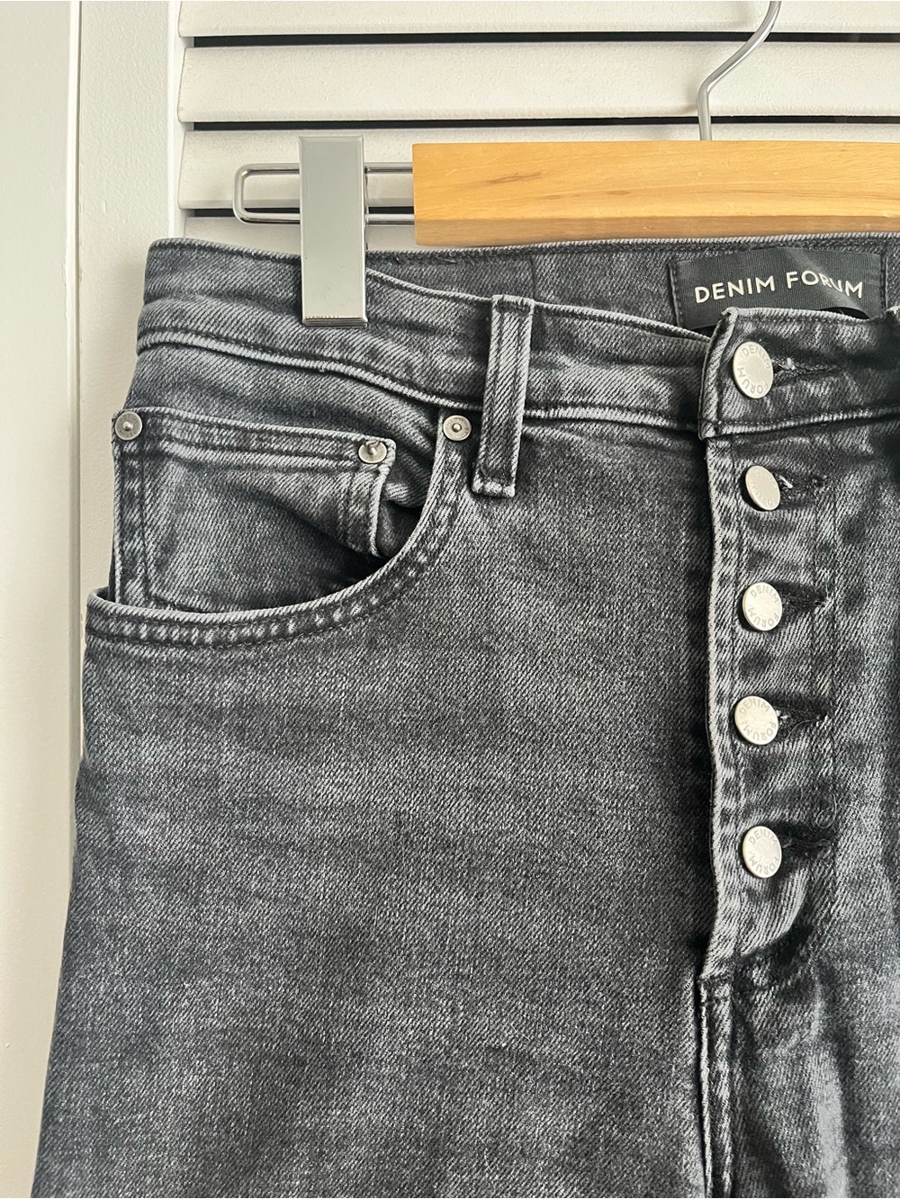 Aritzia Denim Forum "The Yoko" High Rise Slim Jeans - Size 27